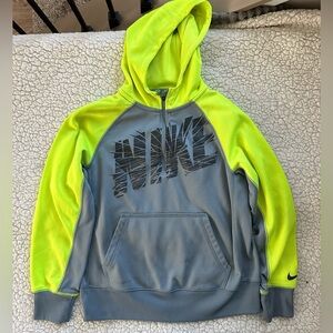 Nike 3/4 zip sweatshirt - youth size Medium